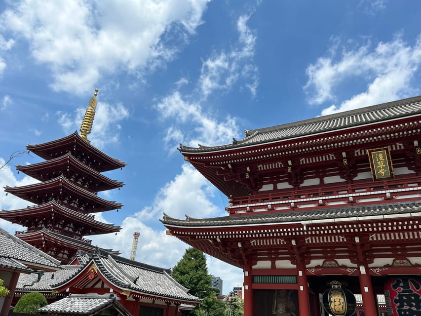 Tokyo: Asakusa and Sensoji Walking Tour With Local Guide - Itinerary Highlights