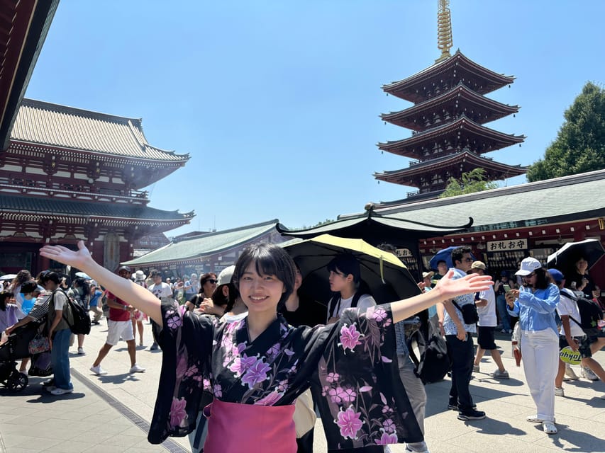 Tokyo: Asakusa Private Tour With Street Food Tasting - Street Food Delights