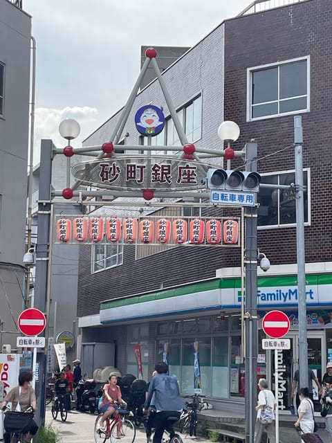 Tokyo: Eating and Walking Tour of Downtown Shopping District - Experience Highlights