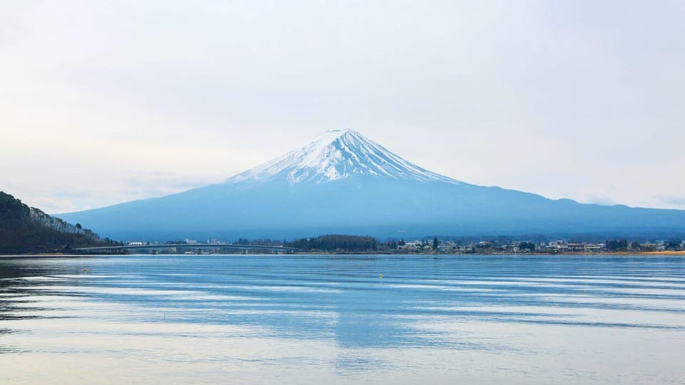 Tokyo: Mount Fuji, Yamanaka Lake, Kawaguchiko Lake Day Trip - Transportation Details