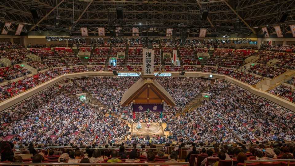 Tokyo: Sumo Wrestling Tournament A-Class Seat & Interpreter - Itinerary Highlights