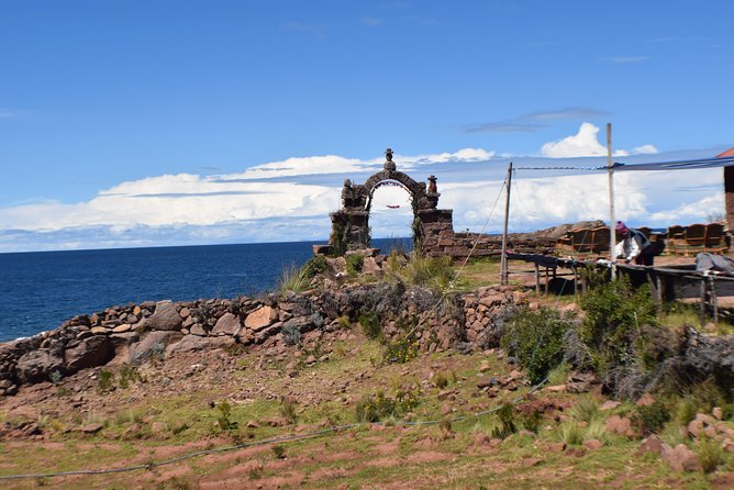 Tour Uros Taquile by Normal Boat - Inclusions and Logistics