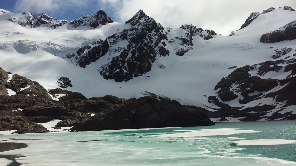 Trekking Vinciguerra Glacier and Tempanos Lagoon - Requirements for Participants