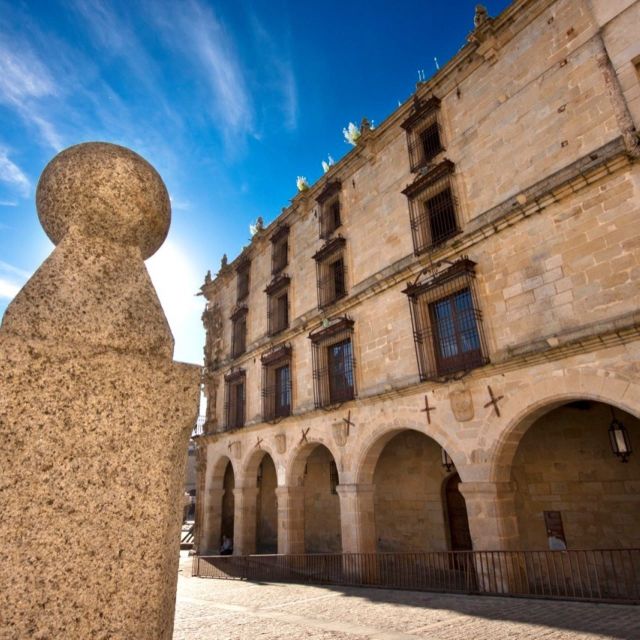 Trujillo: City Highlights Private Tour - Guided Tour Details