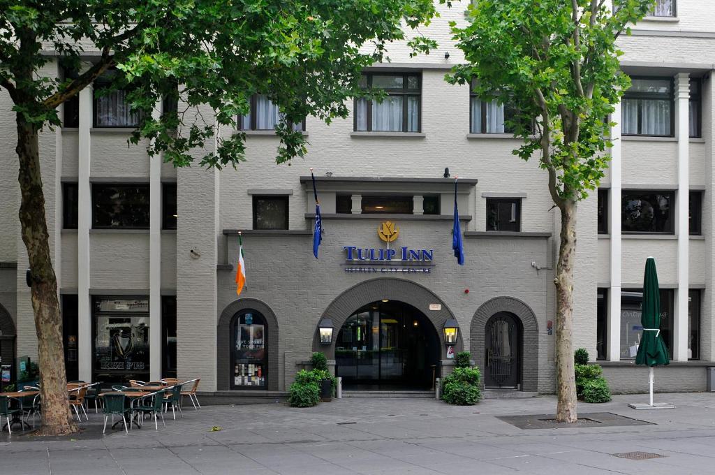 Tulip Inn Heerlen City Centre - Amenities and Services