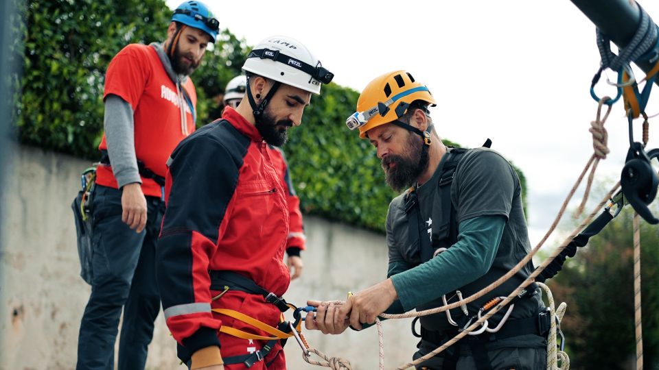 TUNNEL ABSEILING PLUS Tour the Underground - Abseiling Options