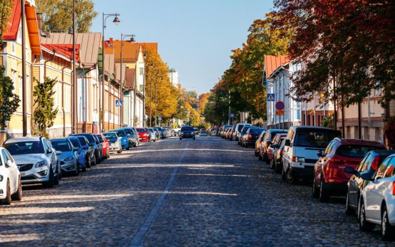 Turku Enchanting Romantic Walking Tour - Meeting Point Information