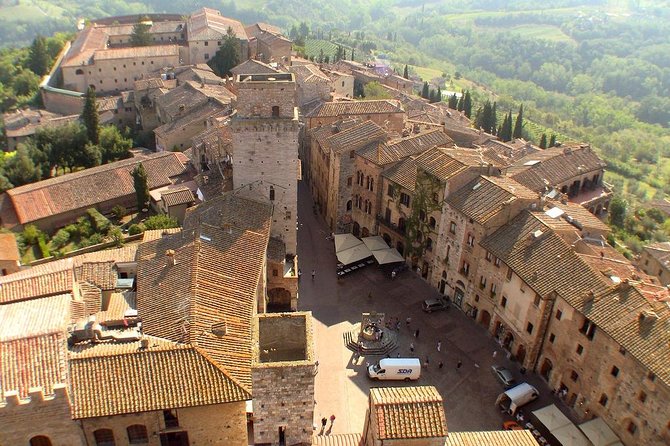 Tuscany Wine Tour From Rome With Private Driver - Montepulciano: Charming Town