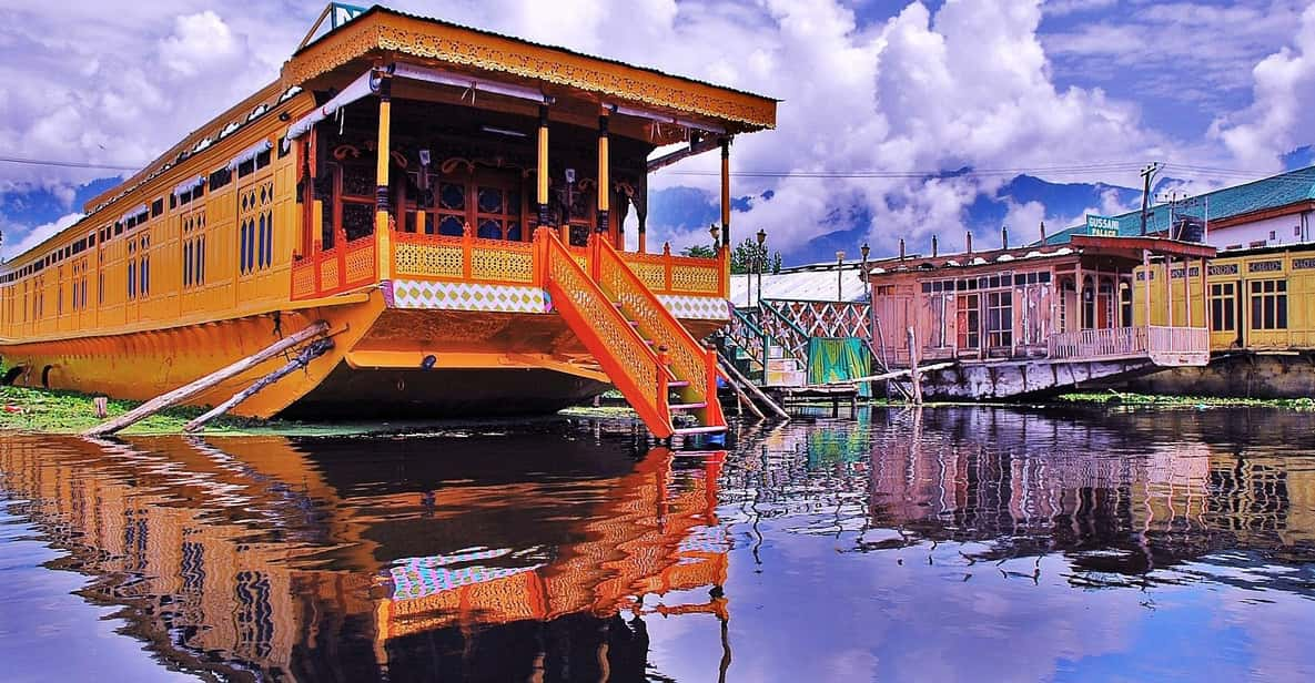 Unforgettable Kashmir Holiday With Gulmarg Excursion 4n/5d - Included Services