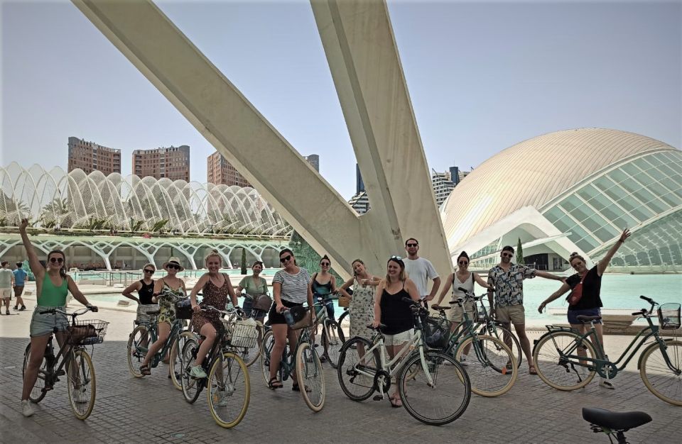 Valencia: 3-Hour Guided City Sightseeing & Beaches Bike Tour - Tour Highlights