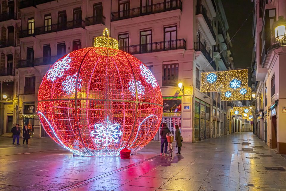 Valencia Christmas Walk: Festive Spirits & Historic Sights - Booking Information