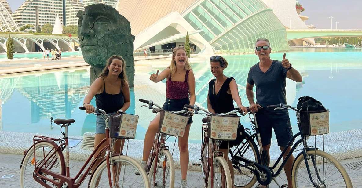 Valencia: Private City Tour on Bike,E-Bike&E-Scooter - Language and Group Options