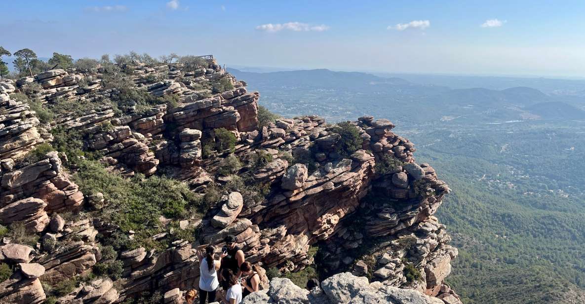 Valencia: Sierra Calderona & El Garbí Mountain Hiking Tour - Hiking Experience