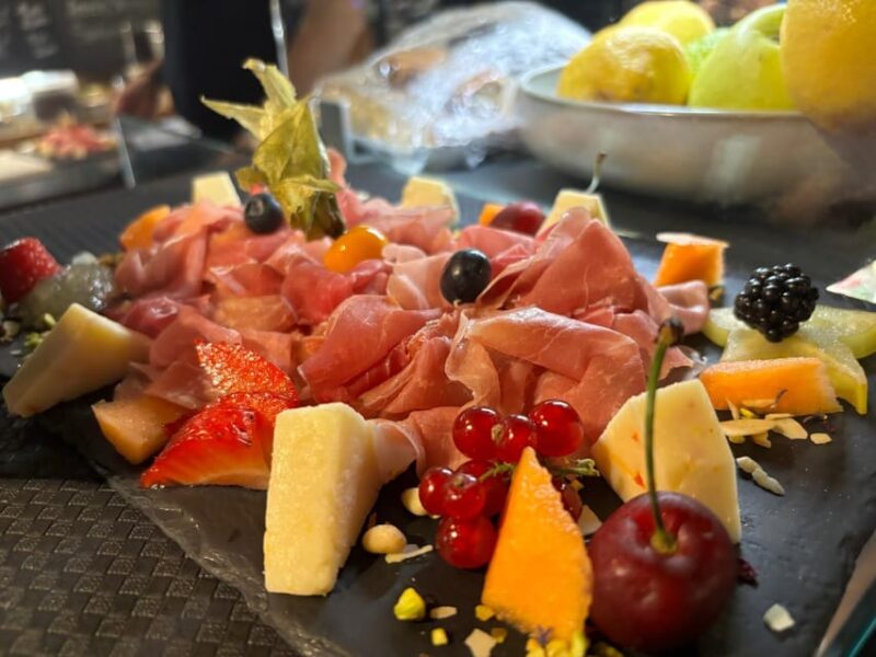 Venice: 10 Shades of Cicchetti and Wine - Culinary Experience