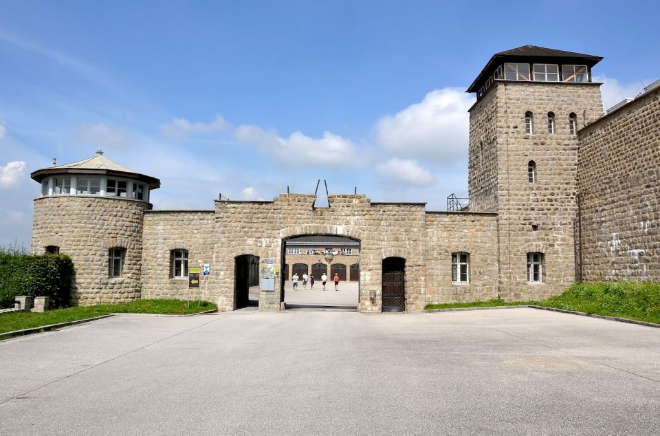 Vienna: Day Trip to Mauthausen Concentration Camp Memorial - Exploring the Memorial