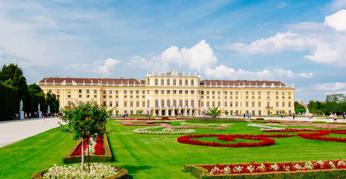 Vienna: Schönbrunn Palace and Gardens Guided Tour - Meeting Point Details