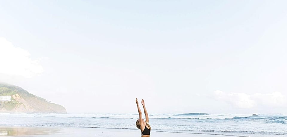 Waikiki Beach: Group or Private Yoga Classes - Instructor and Class Structure