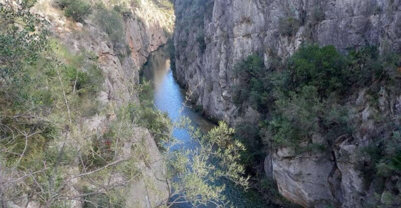Walking Tour of The Canyon and Hanging Bridges of Chulilla - Hiking Experience