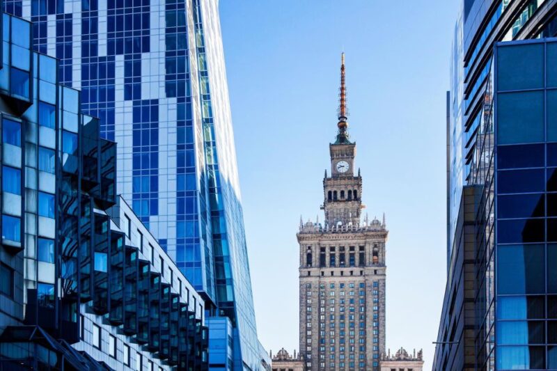 Warsaw: Express Walk With a Local in 60 Minutes - Local Insights and Recommendations