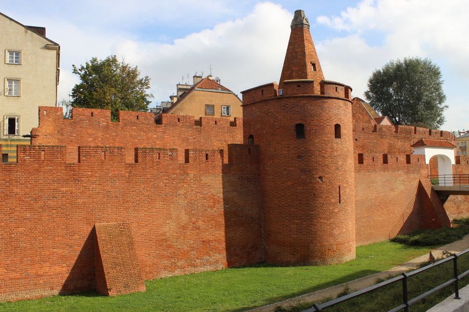 Warsaw: Highlights of Old & New Town Private Guided Tour - Key Landmarks to Explore