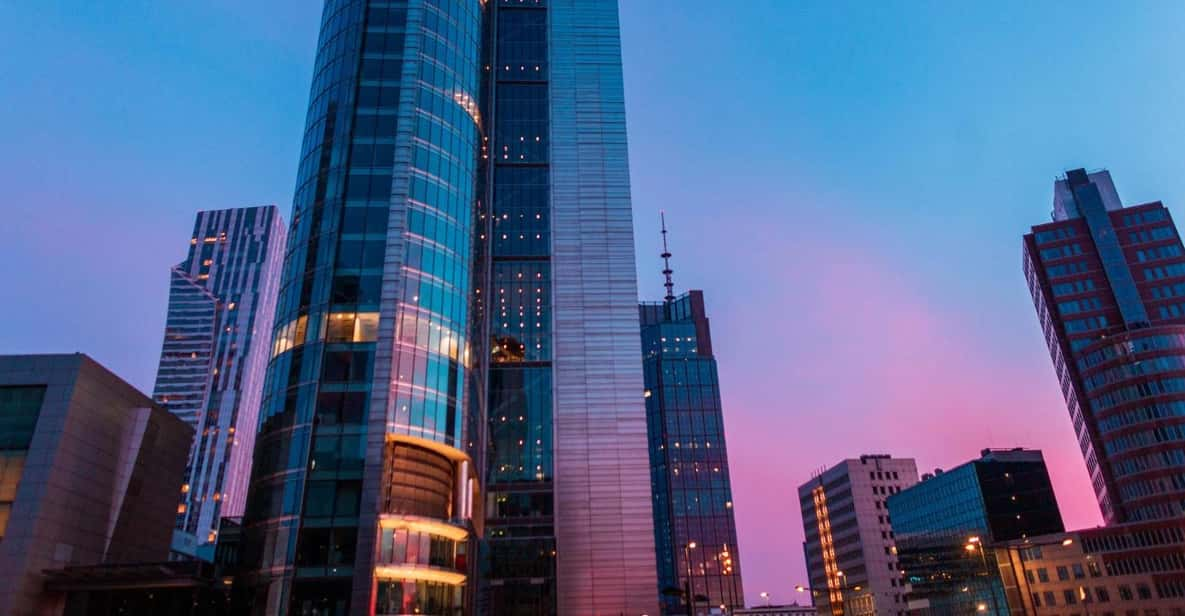 Warsaw: Insta-Perfect Walk With a Local - Tour Itinerary and Activities