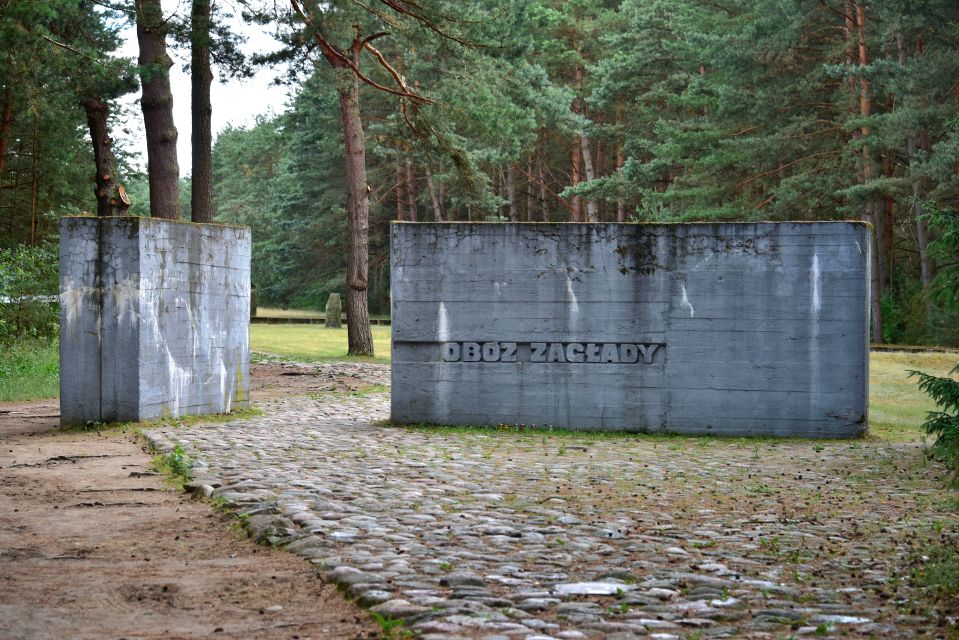 Warsaw to Treblinka Extermination Camp Private Trip by Car - Historical Significance