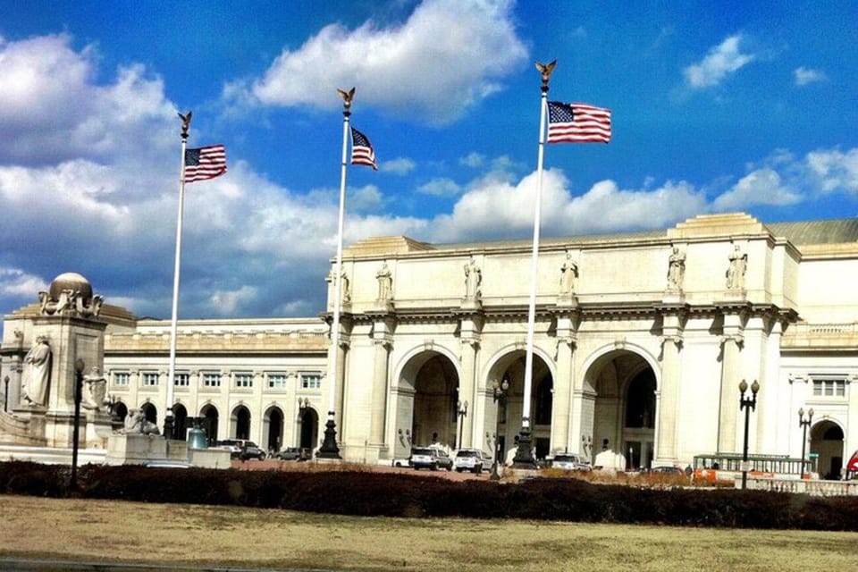 Washington, D.C.: 3-Hour Small Group Memorial Tour - Additional Stops