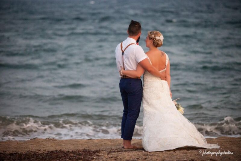 Wedding Photos and Album - What to Expect in Your Package
