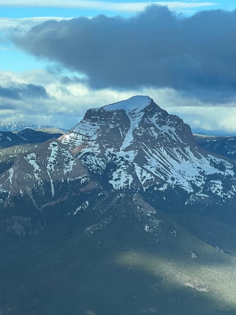 West Yellowstone: 30 Minute Aerial Tour Yellowstone Siesmic - Historical Significance