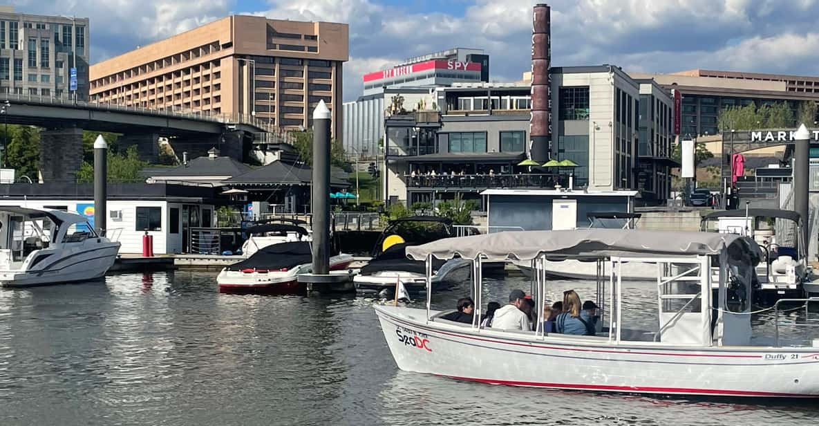 Wharf DC 21 Duffy E-Boat Rental - Afternoon/Evening - 3-8pm - Boat Features