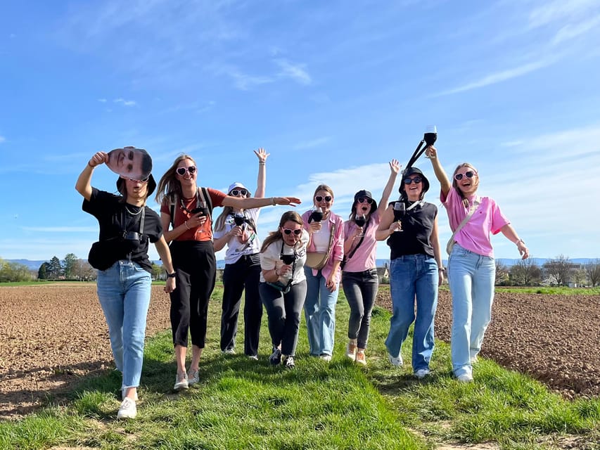 Wine Hiking JGA Gin Tour With Games and Snacks Stuttgart - Guided Tour Activities