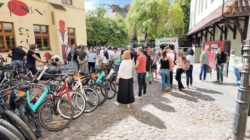 Wrocław: 3 Hour Tour With a Guide on Electric Bikes - Overview of the Tour