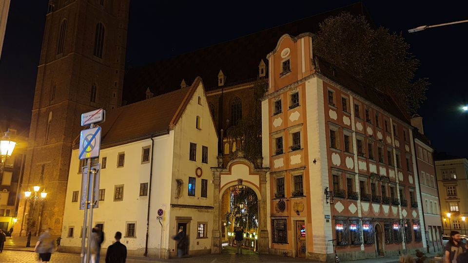 Wroclaw: Guided City Night Tour (2 Hours) - Itinerary and Main Stops