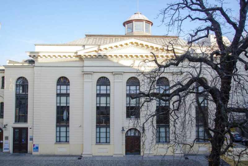 Wroclaw: Private Jewish Heritage Guided Tour - Significant Historical Sites