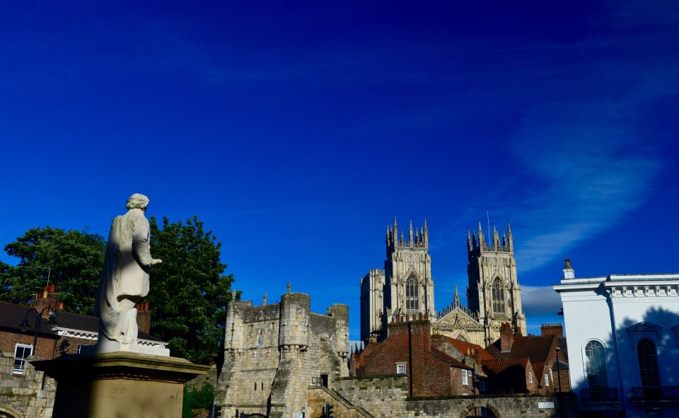 York: City Highlights Small Group Walking Tour - The Shambles and Diagon Alley