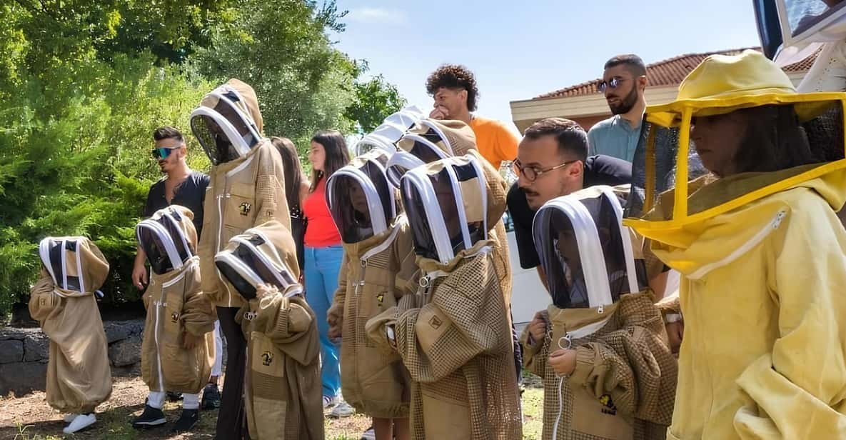 Zafferana Etnea: Honey Extraction Workshop and Honey Tasting - Reservation Process