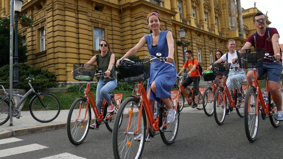 Zagreb: 3–Hour Classic Bike Tour - Customer Reviews and Ratings