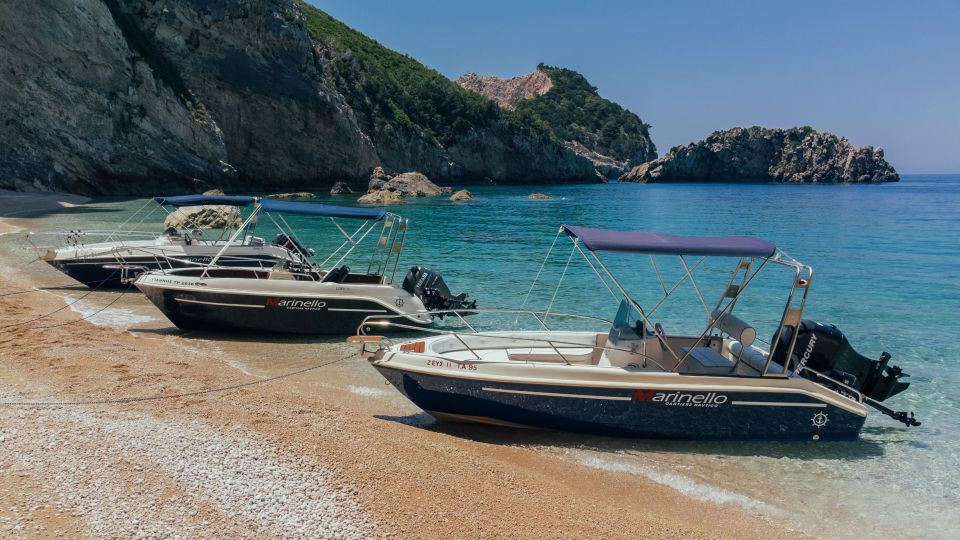 Zakynthos: Private Boat Cruise to Shipwreck and Blue Caves - Included Amenities