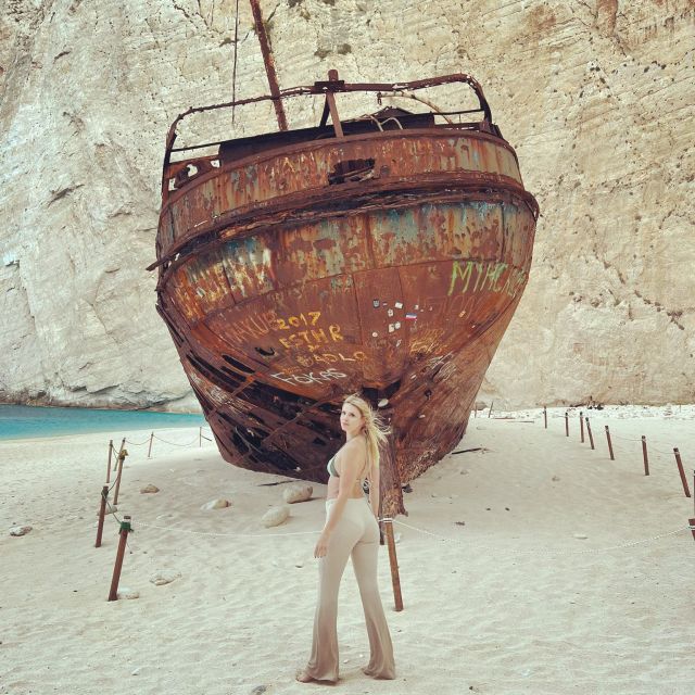 Zante: Shipwreck Beach & Blue Caves Private Speedboat Tour - Inclusions