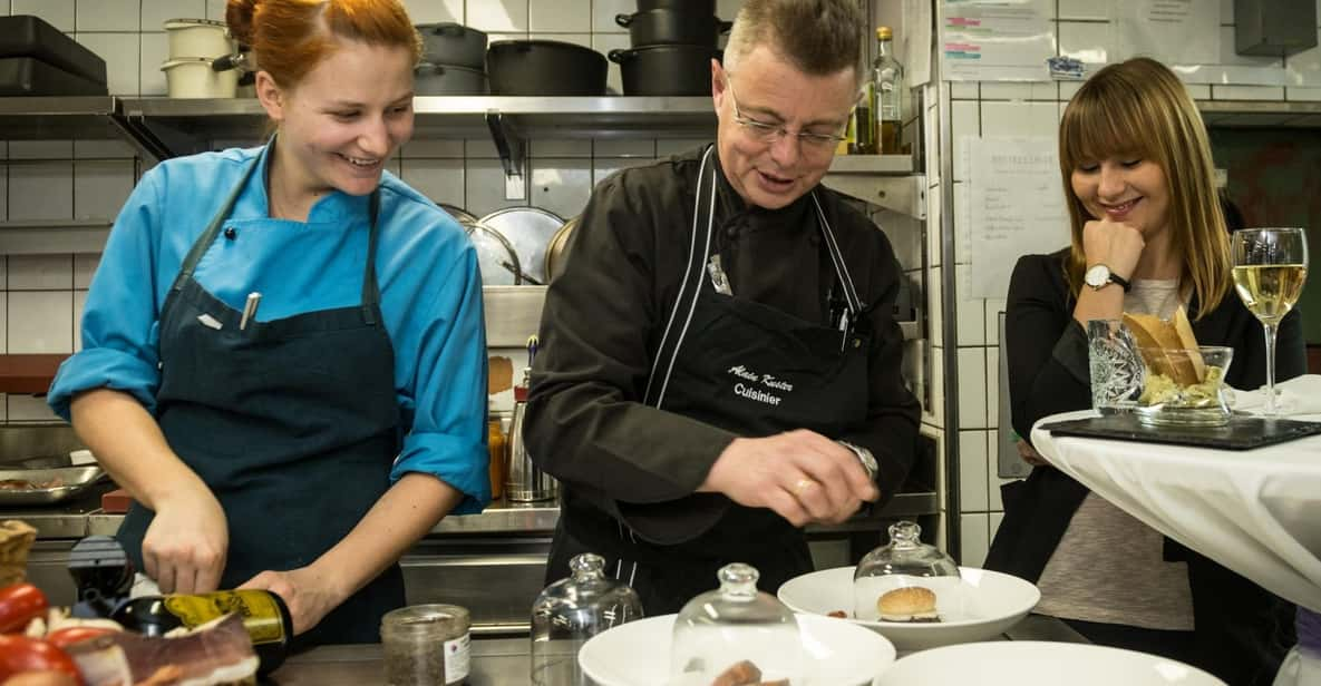 Zermatt: Gastro Tour Through Zermatt Kitchens - Seasonal Dining Experience