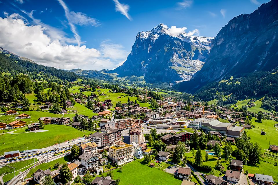 Zurich: Day Trip to Grindelwald & Interlaken by Bus & Train - Included Features