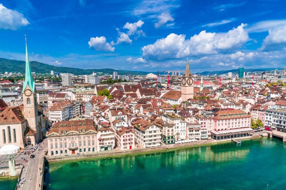 Zurich Old Town Walking Tour: 2-Hours - Meeting Point and Duration