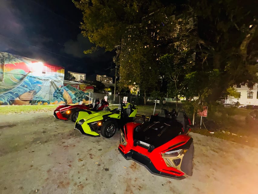 1 Hour 30 Minutes Slingshot Rental in Miami - Age and License Requirements