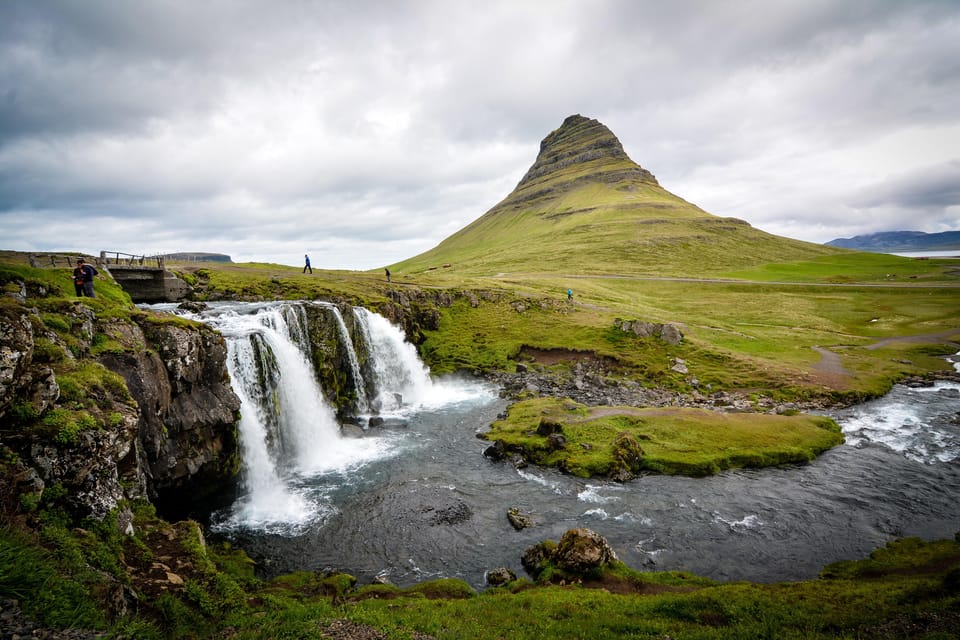 10 Day Complete Iceland With Northern Lights and Blue Lagoon - Exclusions and Flight Information