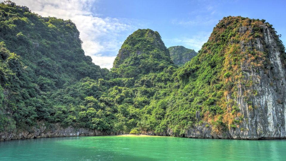 2-Day Ha Long Bay Cruise With Activities - Accommodation Details