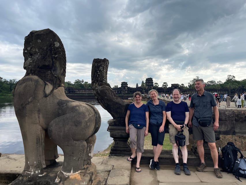 2 Days Angkor Sunrise and Sunset With Floating Village - Exploring Ancient Temples