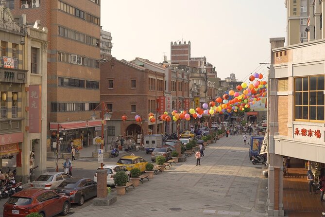 2-Hour Private Dadaocheng Walking Tour - What to Expect