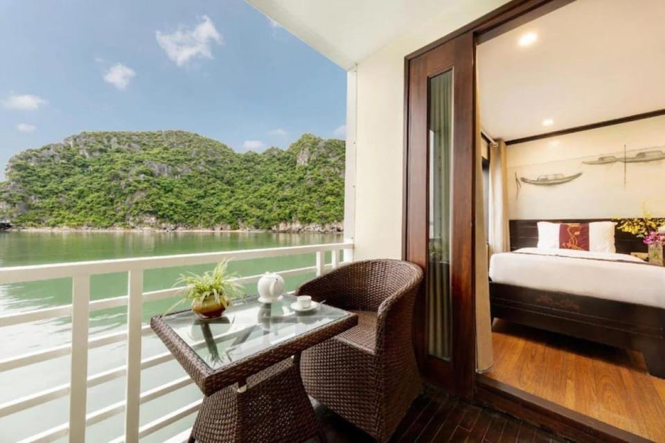 3-Day: Halong Bay 5-Star Cruise Balcony Cabin - Ninh Binh - Onboard Activities and Experiences