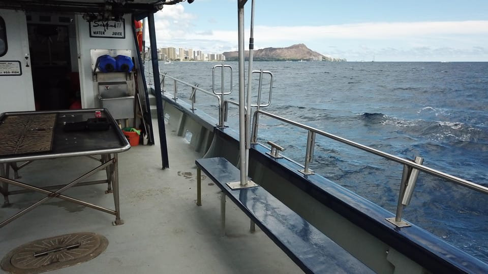 3-Hour Honolulu Bottom Fishing Adventure - Fishing Gear and Bait