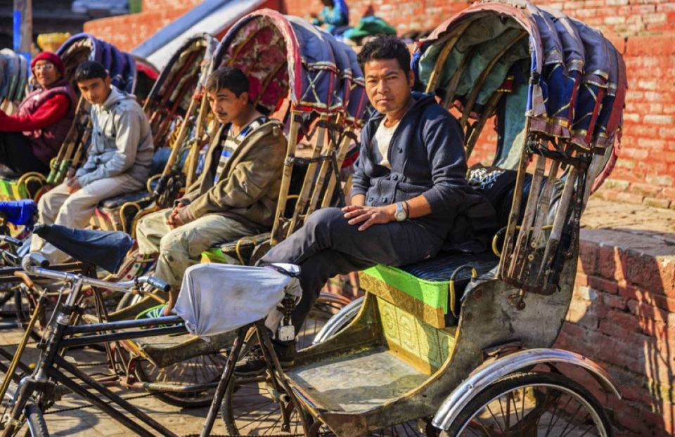 3-Hours Thamel Sightseeing Tour by Rickshaw in Kathmandu - Important Health Information